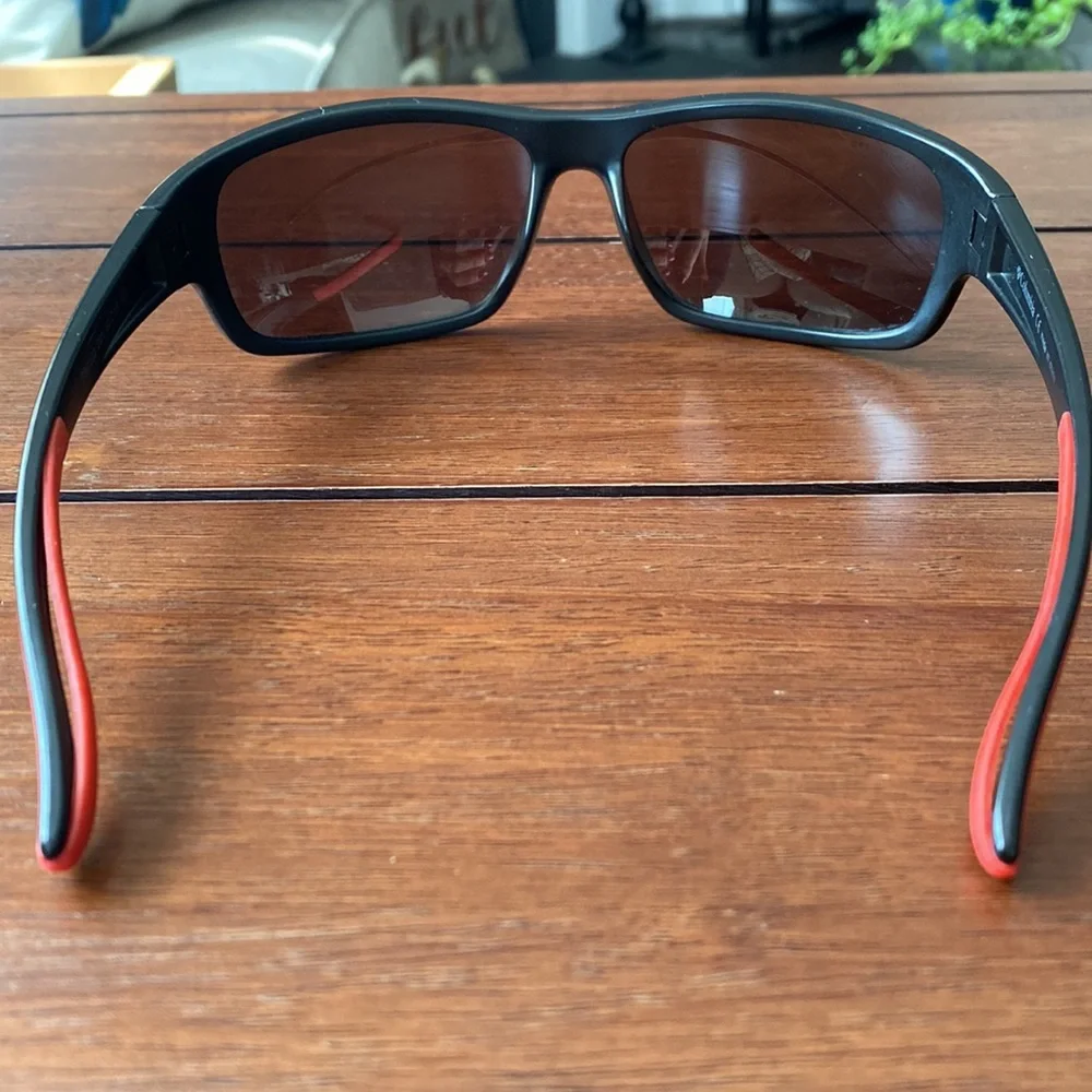 Very Gently Used Men’s Champion Sunglasses